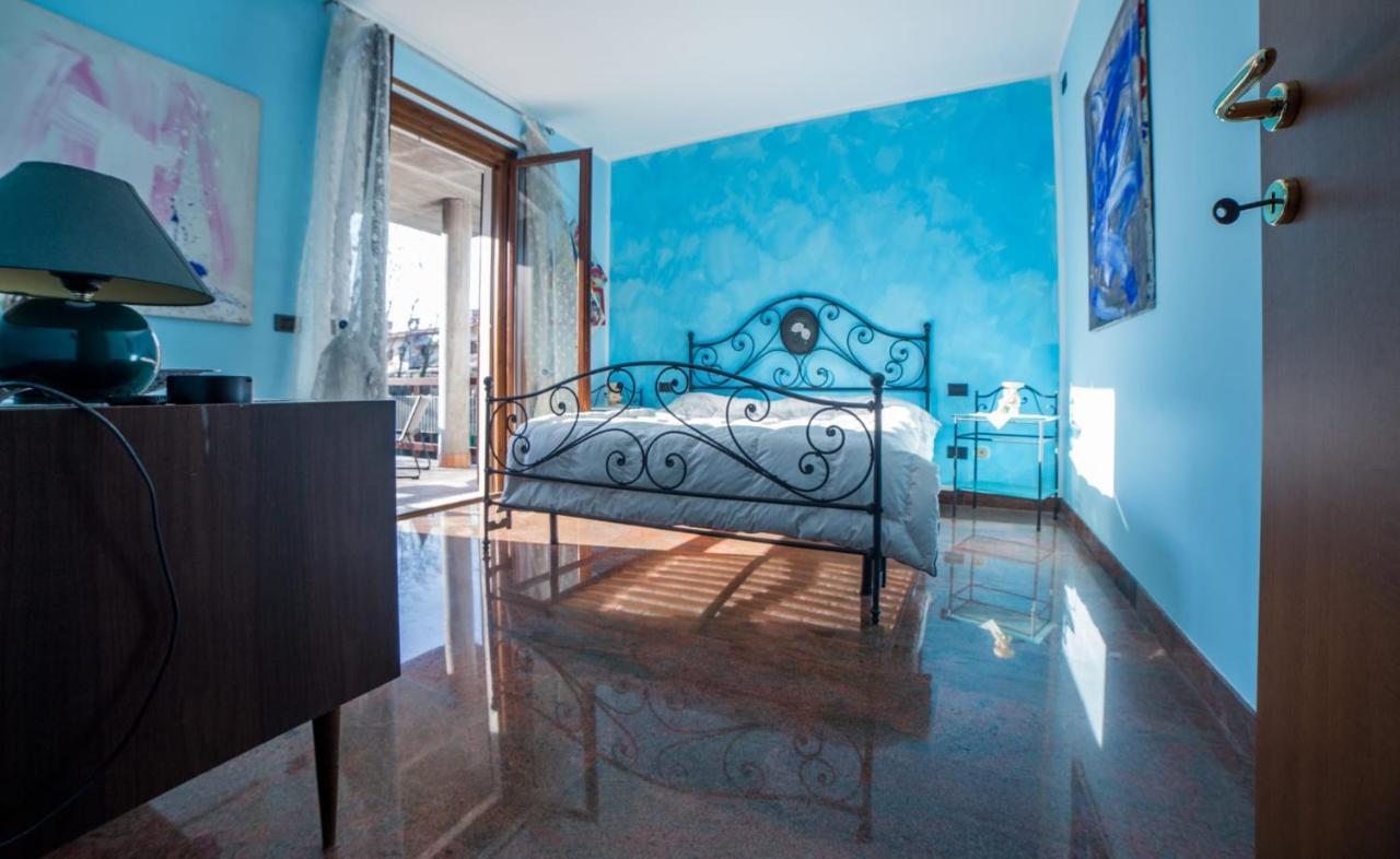 Villa Ivana Desenzano del Garda Eksteriør billede